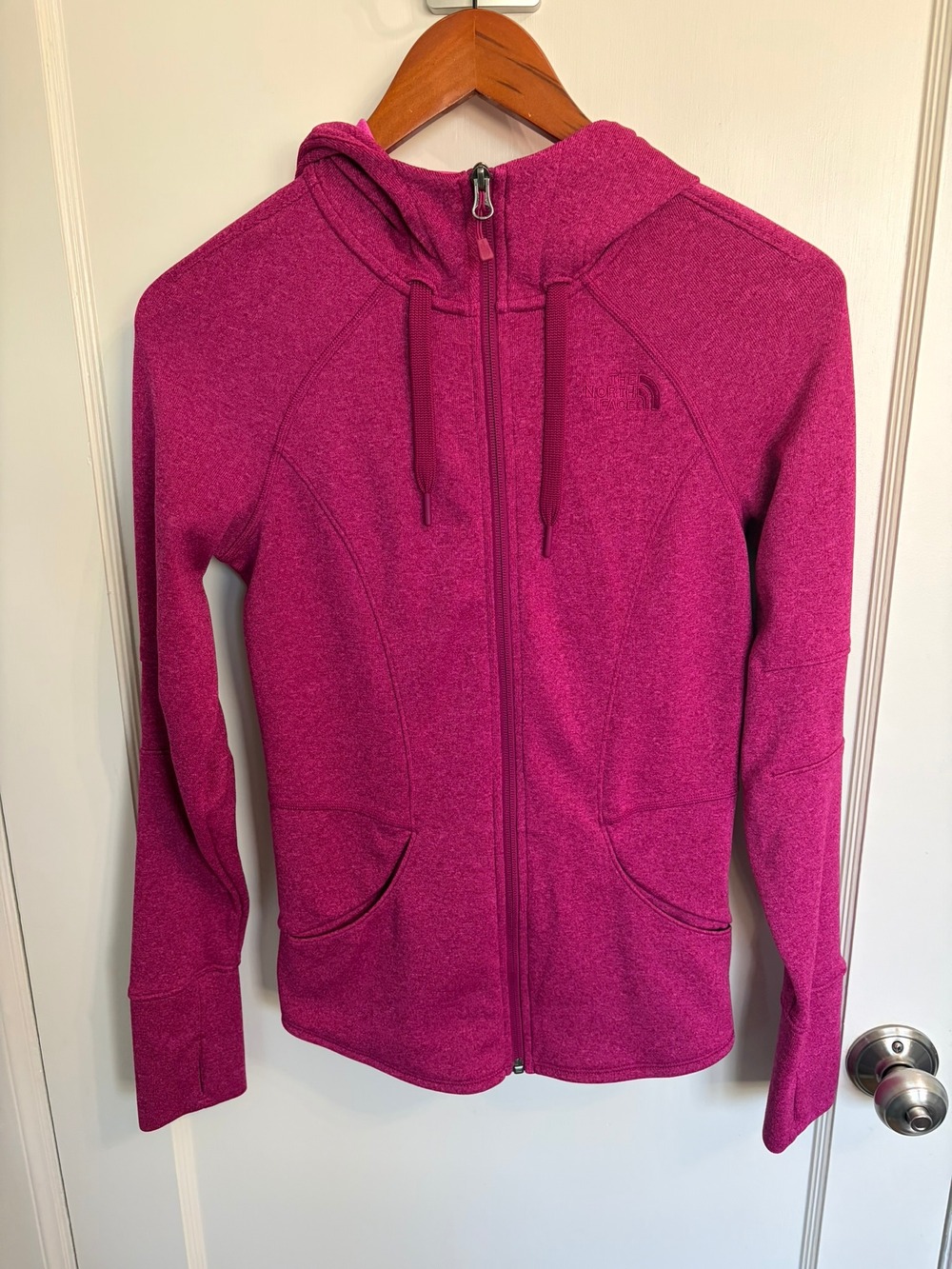 The North Face Women's Full Zip Hoodie Fuchsia Heather Size S Thumbholes
